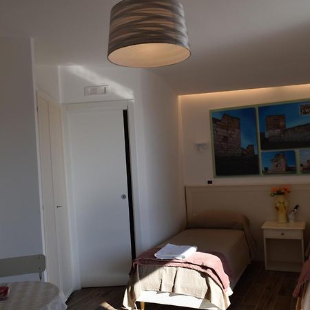 Domus Al Corso Con Servizio B&B Canosa di Puglia Extérieur photo