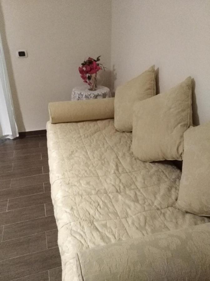 Domus Al Corso Con Servizio B&B Canosa di Puglia Extérieur photo