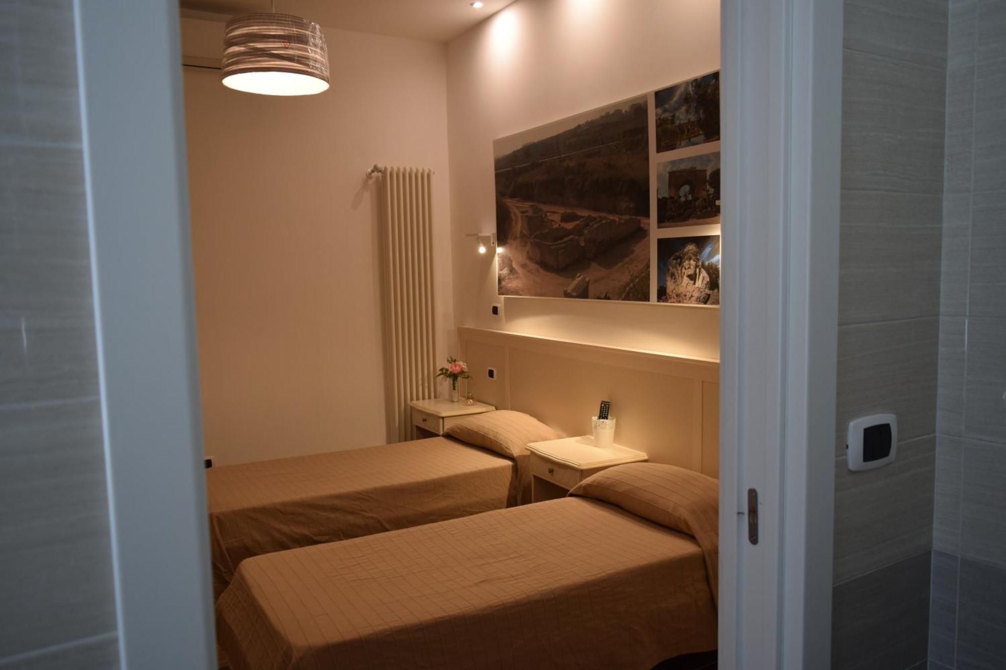 Domus Al Corso Con Servizio B&B Canosa di Puglia Extérieur photo