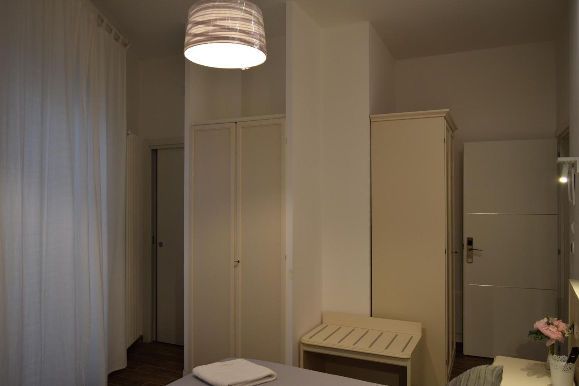 Domus Al Corso Con Servizio B&B Canosa di Puglia Extérieur photo