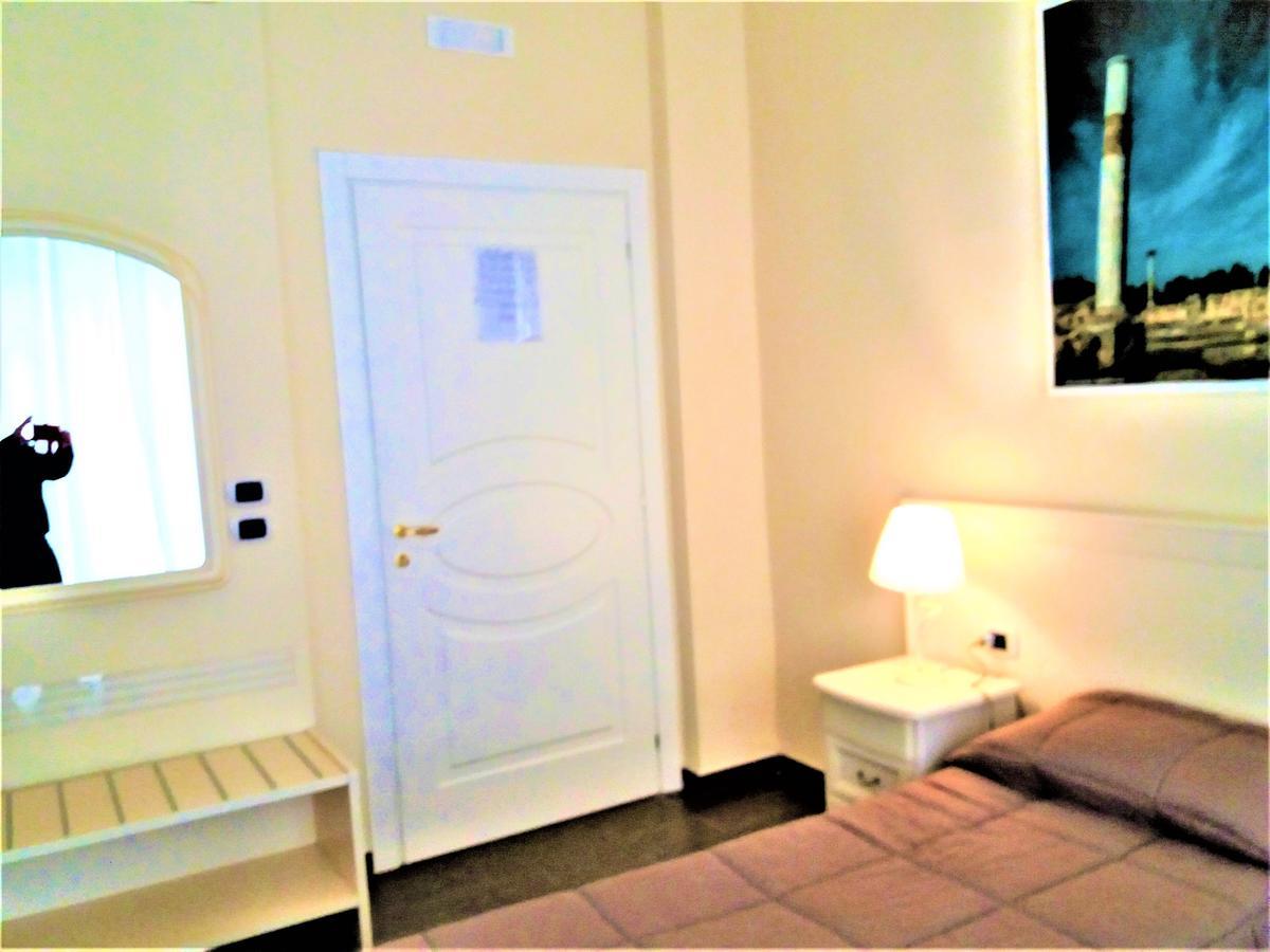 Domus Al Corso Con Servizio B&B Canosa di Puglia Extérieur photo