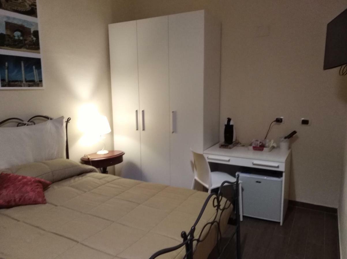 Domus Al Corso Con Servizio B&B Canosa di Puglia Extérieur photo