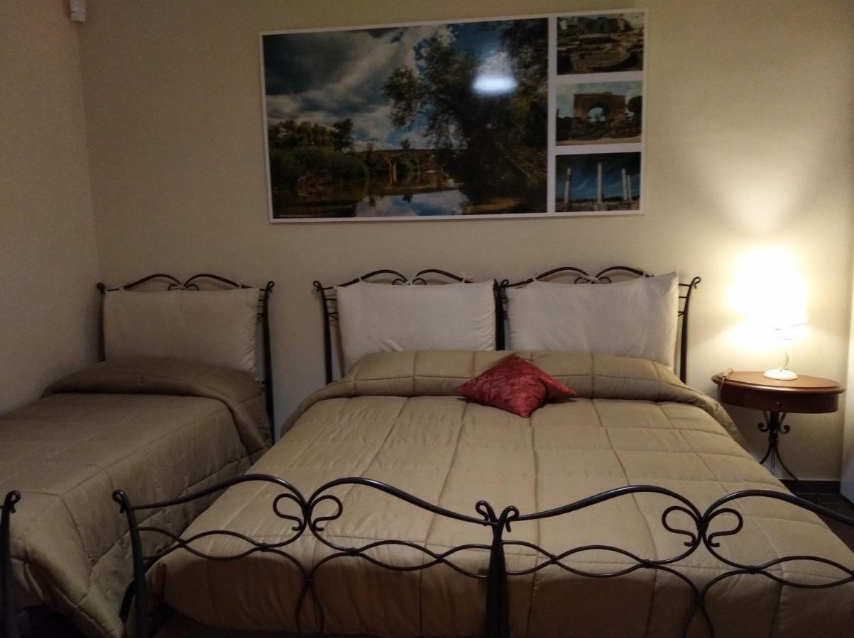 Domus Al Corso Con Servizio B&B Canosa di Puglia Extérieur photo